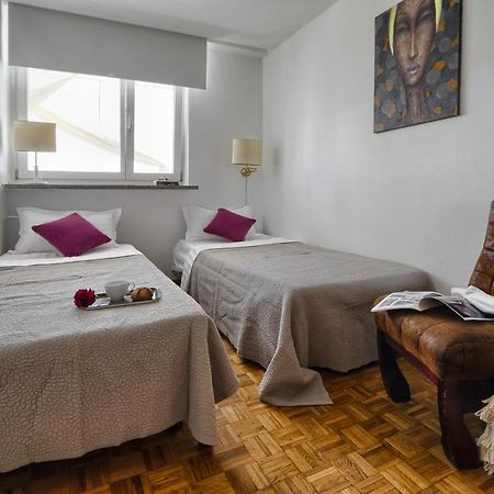 V Ajax Warsaw Bed&Breakfast Rooms Esterno foto